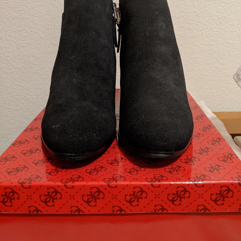 Guess booties size 9.5
